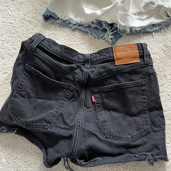 Levi’s black high wasted jean shorts - Picture 3 of 3